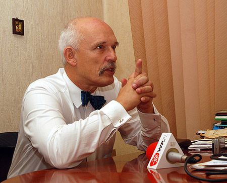 Korwin-Mikke odda dzieciom dietę jeśli będzie ją miał