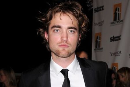 Robert Pattinson wokalnym tchórzem