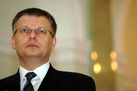 Jarosław Kaczyński ma przeprosić za "agenta śpiocha"