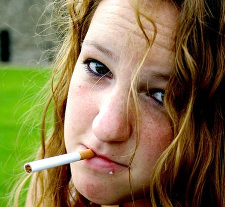 Młodociani palacze chorują na depresję?