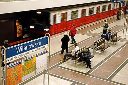 Warszawskie metro buduje się już... 25 lat