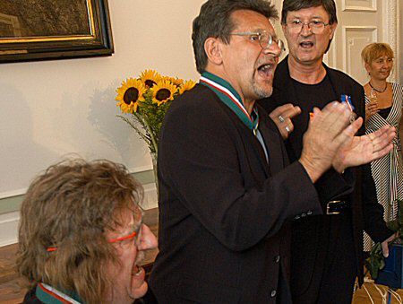 Wiktor Zin i Skaldowie wśród odznaczonych medalem Gloria Artis