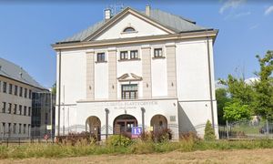 Kontrowersyjny statut szkoły. "Zakaz afiszowania"