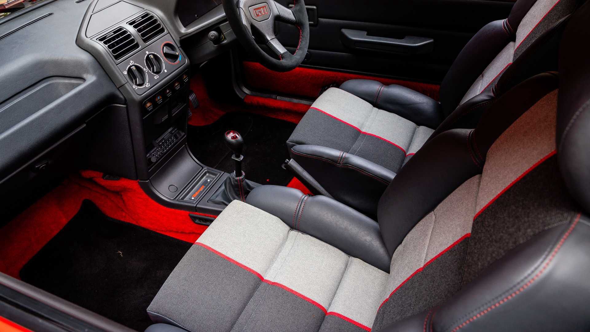 Peugeot 205 GTI Tolman