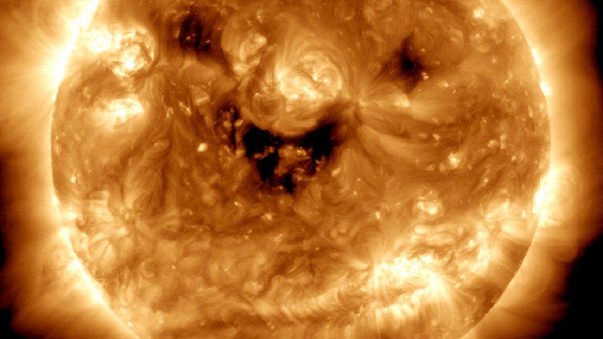 Słońce się uśmiecha?