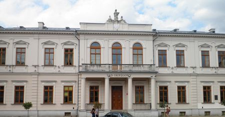 Emerytowany policjant stanął przed sądem. Jego strzał pozbawił życia 16-latka