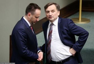 Zamiast przeciętnego Kowalskiego, Janusz Kowalski i inni. "Rząd rezygnuje z KPO na rzecz trwania przy stołkach"