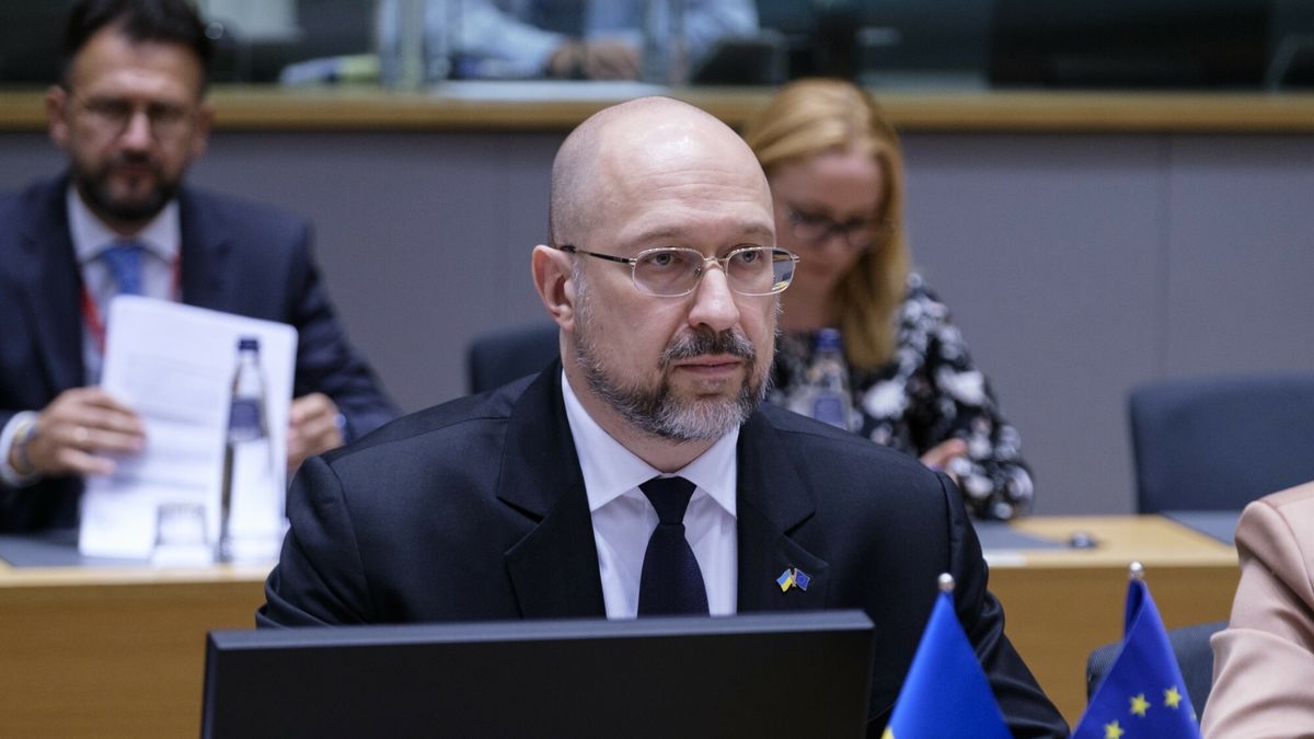 Denys Szmyhal przekazał, że deficyt budżetowy Ukrainy wynosi ponad 40 mld zł 