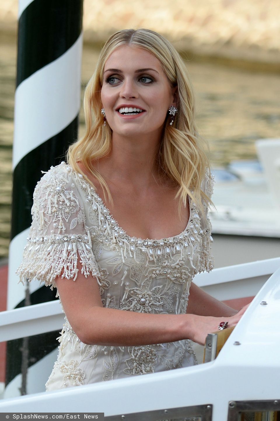 Lady Kitty Spencer na pokazie Dolce & Gabbana