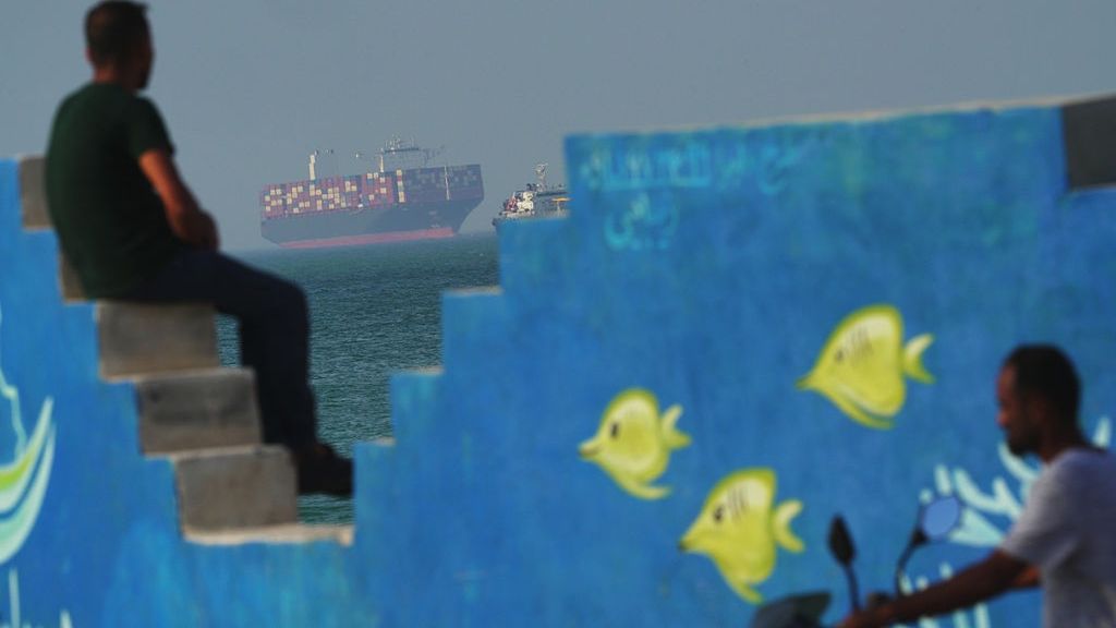 US And Iranian Negotiators Deadlocked Over Strait Of Hormuz Negotiations
QESHM ISLAND, IRAN - APRIL 28: A Cargo boat navigates the sea behind a mural depicting fishes at the shoreline on April 28, 2026 on Qeshm Island, Iran in the Strait of Hormuz. Iran's latest proposal for ending its blockade of the Strait of Hormuz calls on the United States to end its naval blockade of Iran's ports, and sets aside questions about what to do with Iran's nuclear program. The United States has not formally responded to the latest proposal, which was delivered by Iran's foreign minister to Pakistan two days ago. (Photo by Asghar Besharati/Getty Images)
Getty Images