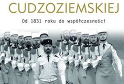 Lodowate zimno wody przenika mnie na wskroś