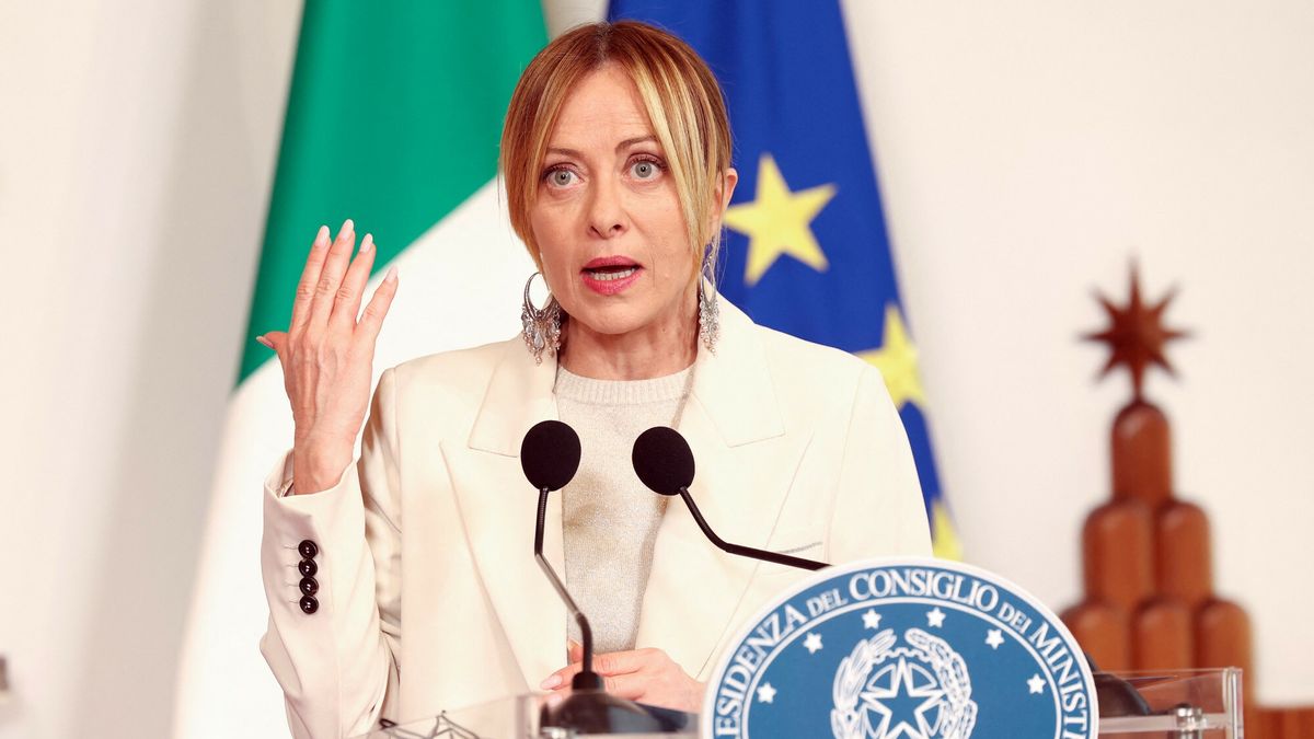 Donald Tusk spotka? si? z Giorgi? Meloni
Prime Minister Giorgia Meloni welcomes Polish Prime Minister Donald Tusk to Palazzo Chigi for an institutional meeting dedicated to the main European issues and cooperation between Italy and Poland. Rome, Italy on May 7, 2026. Photo by Marco Iacobucci/IPA/ABACAPRESS.COM
Iacobucci Marco/IPA/ABACA