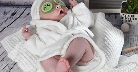 Co tydzień zabiera niemowlaka do spa. Nazywają ją idiotką