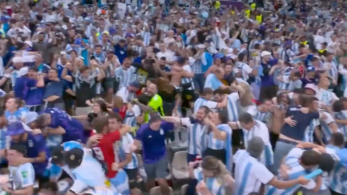 Zdjęcie okładkowe artykułu: Twitter / TVP Sport / Na zdjęciu: radość argentyńskich kibiców
