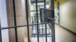Weszli za 44-latkiem do mieszkania w Kielcach. Podejrzani o rozbój trafili do aresztu