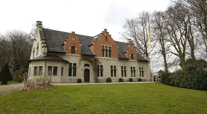 Międzynarodowi poszukiwacze domów