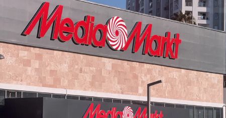 2 tys. zł mniej za telewizor Samsung. Media Markt obniża ceny