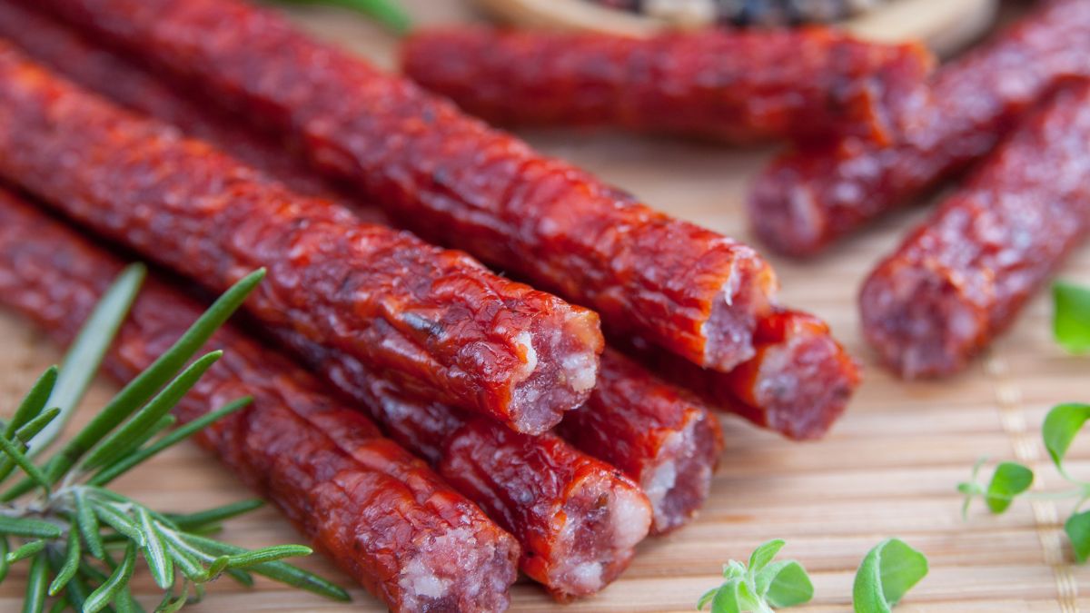 Domowe kabanosy zrobisz w piekarniku