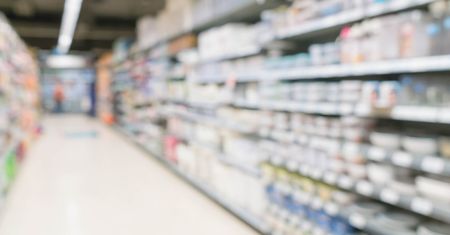 Francuska sieć zamyka hipermarkety w Polsce. Będą zwolnienia!
