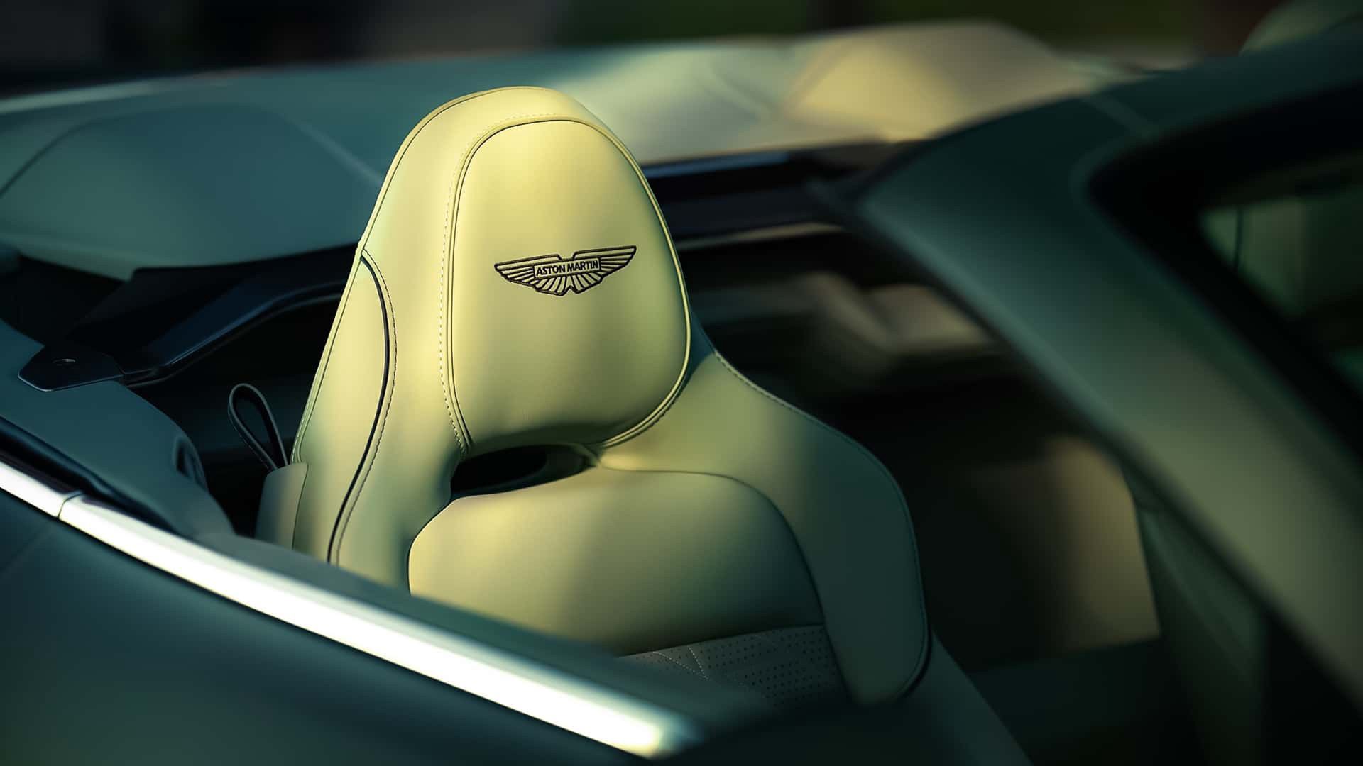 Aston Martin Vanquish Volante