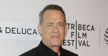 Tom Hanks jest ciężko chory? "Ma problemy z chodzeniem"