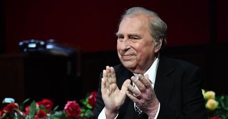 Jerzy Stuhr zmarł 2 lata temu. "Potrafił ocknąć się z twarzą w talerzu"