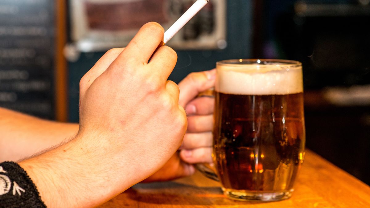 Alkohol i papierosy są droższe. Tak wzrosła akcyza