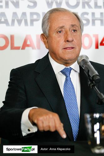 Szef FIVB jest dla swoich rodaków po prostu zdrajcą