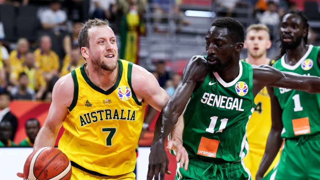 Getty Images / Zhizhao Wu / Na zdjęciu od lewej: Joe Ingles