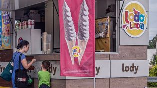 Skontrolowali lody znanej franczyzy. Sanepid sypnął mandatami