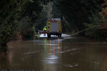 Niż Francis sieje spustoszenie w Hiszpanii. Dotrze także do Polski
