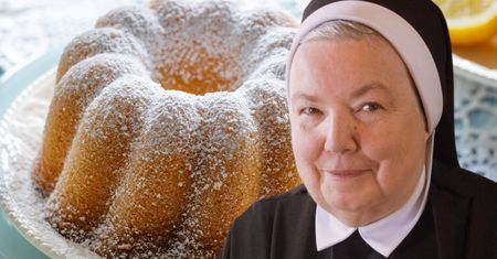Jest mięciutka i pachnąca. Co roku na Wielkanoc piekę babkę cytrynową siostry Anastazji