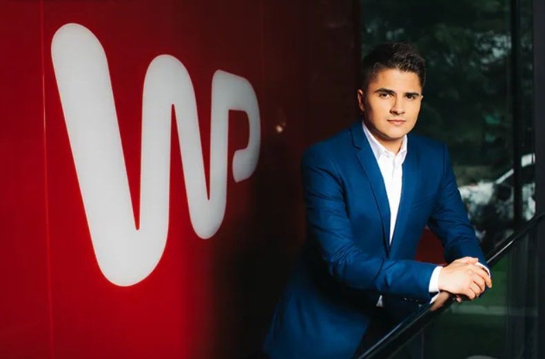 Szymon Hołownia gościem programu "Tłit" - Vimarsana News