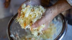 Kapusta kiszona czy świeża? Którą warto jeść częściej?