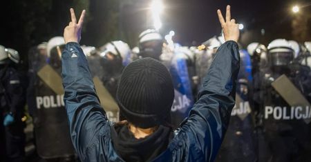 Warszawa. Kolejny protest w sprawie aborcji. Policja mówi o planowanych działaniach