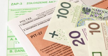 Zamiast zwrotu podatku dziura na koncie. Skarbówka ostrzega