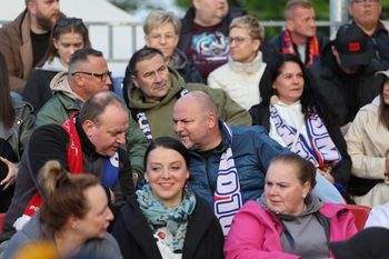 Polonia Bytom wygrywa z Wieczystą Kraków. Zobacz ZDJECIA kibiców. Bytomianie jedną nogą w I lidze. Zdecydował rzut karny