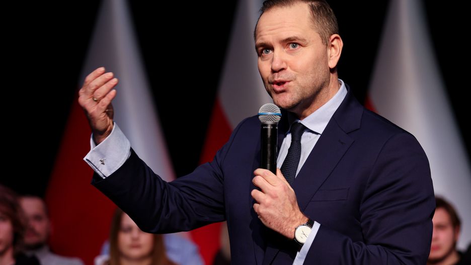WIELICZKA, POLAND - 2025/01/21: Karol Nawrocki, candidate for the 2025 presidential election speaks during the meeting with the residents of Wieliczka in Poland at the municipal library (Mediateka). Nawrocki is currently the president of the Institute of National Remembrance (IPN). Although he is not a member of any political party, he is associated with the Polish right-wing and is officially supported by Jarosaw Kaczyski's party, Law and Justice (PiS), which ruled Poland for eight years until 2023. (Photo by Grzegorz Wajda/SOPA Images/LightRocket via Getty Images)