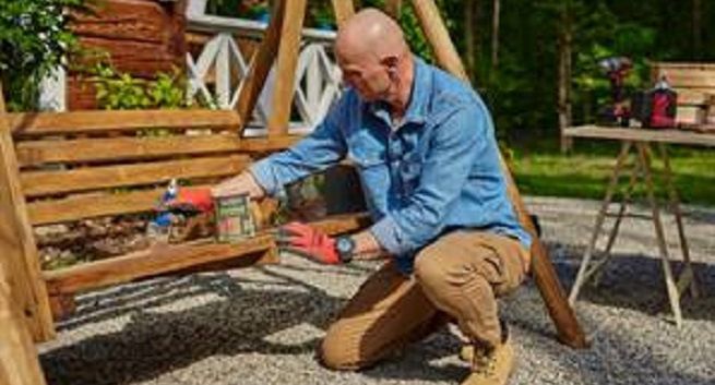 Dominik Strzelec ambasadorem marki Drewnochron