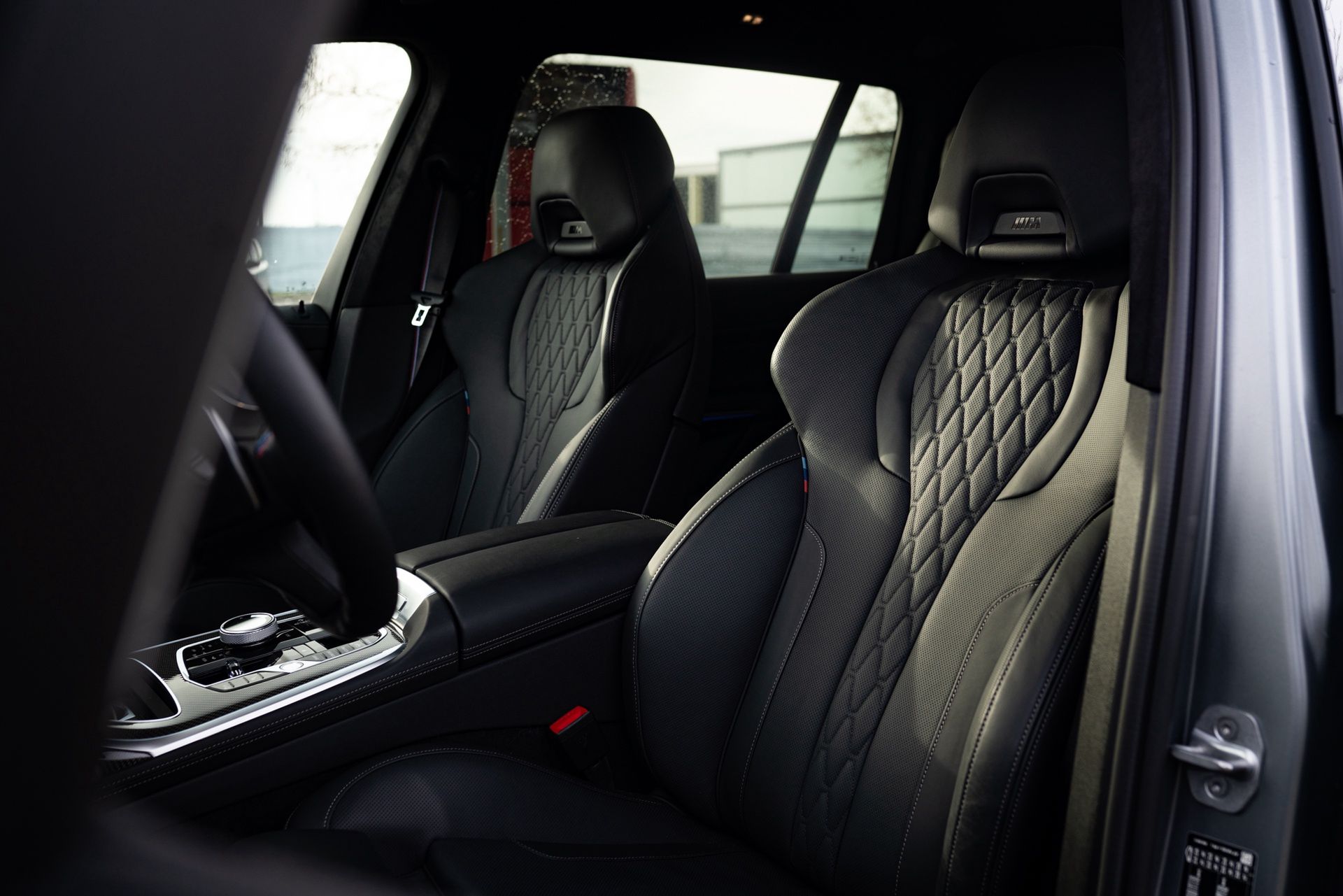 BMW X7 M60i