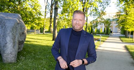 Bartek Jędrzejak poruszony gestem koleżanki. Przyłączył się do pomocy