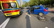 Warszawa: Blokada ulicy Świętokrzyskiej po zderzeniu dwóch aut