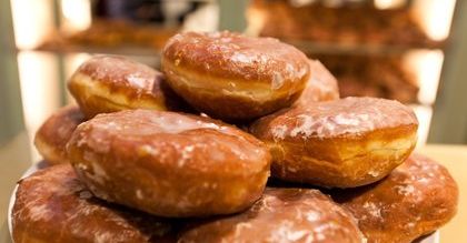 Tłusty czwartek. UberEATS z dostawą pączków