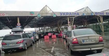 Wznowienie umowy o małym ruchu granicznym. Setki samochodów czekają na wjazd do Polski