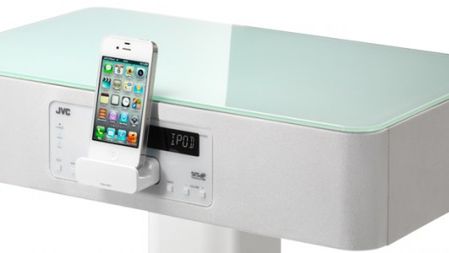 Pierwszy stand marki JVC dla iPhone’a 1