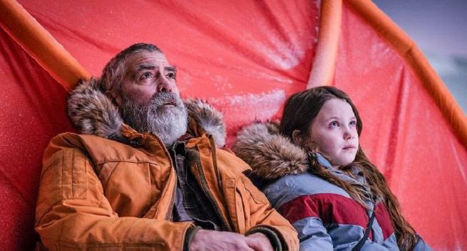 Film „Niebo o północy” od 23 grudnia w Netfliksie, George Clooney reżyserem (wideo)