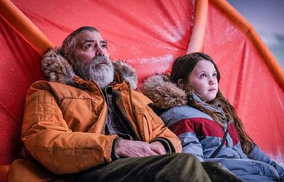 Film „Niebo o północy” od 23 grudnia w Netfliksie, George Clooney reżyserem (wideo)