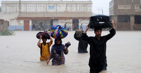 Pakistan walczy z powodzią. Jest wiele ofiar
