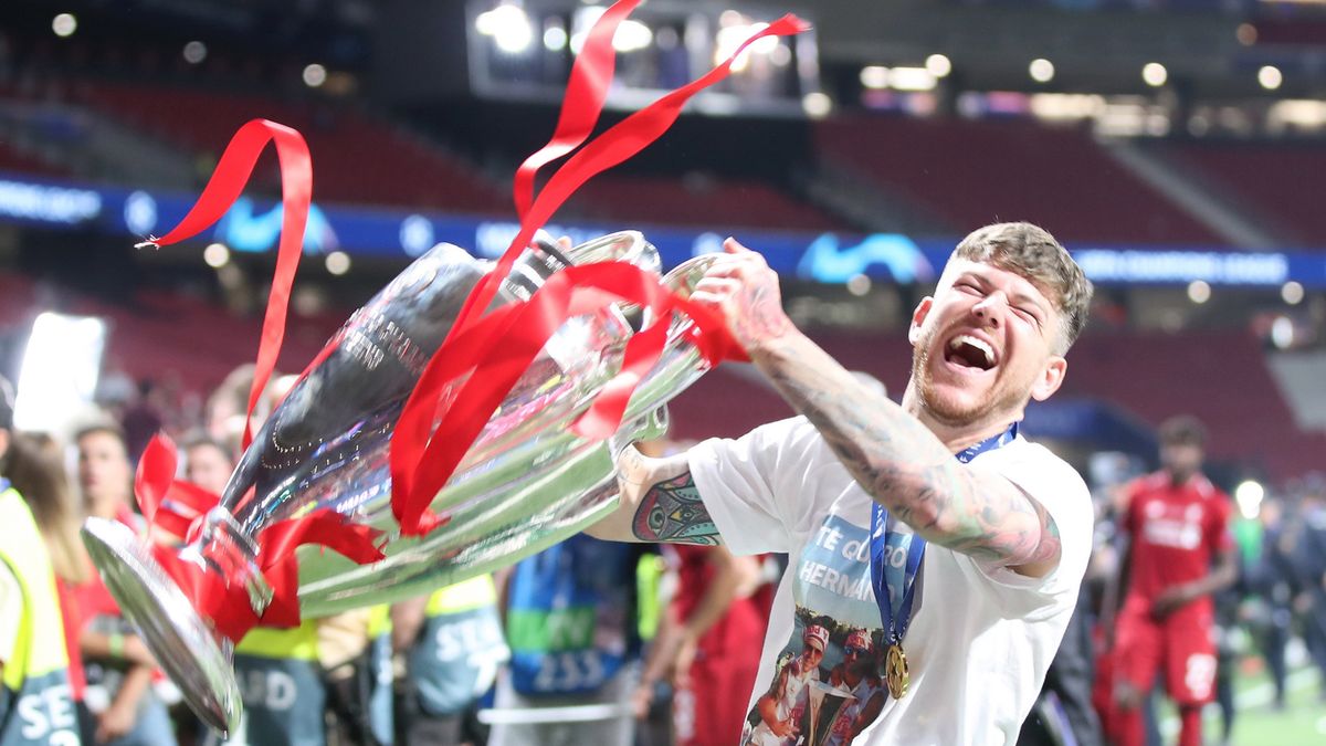 PAP/EPA / TOLGA BOZOGLU / Na zdjęciu: Alberto Moreno