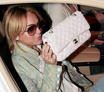 Lindsay Lohan uzależniona od robienia zakupów